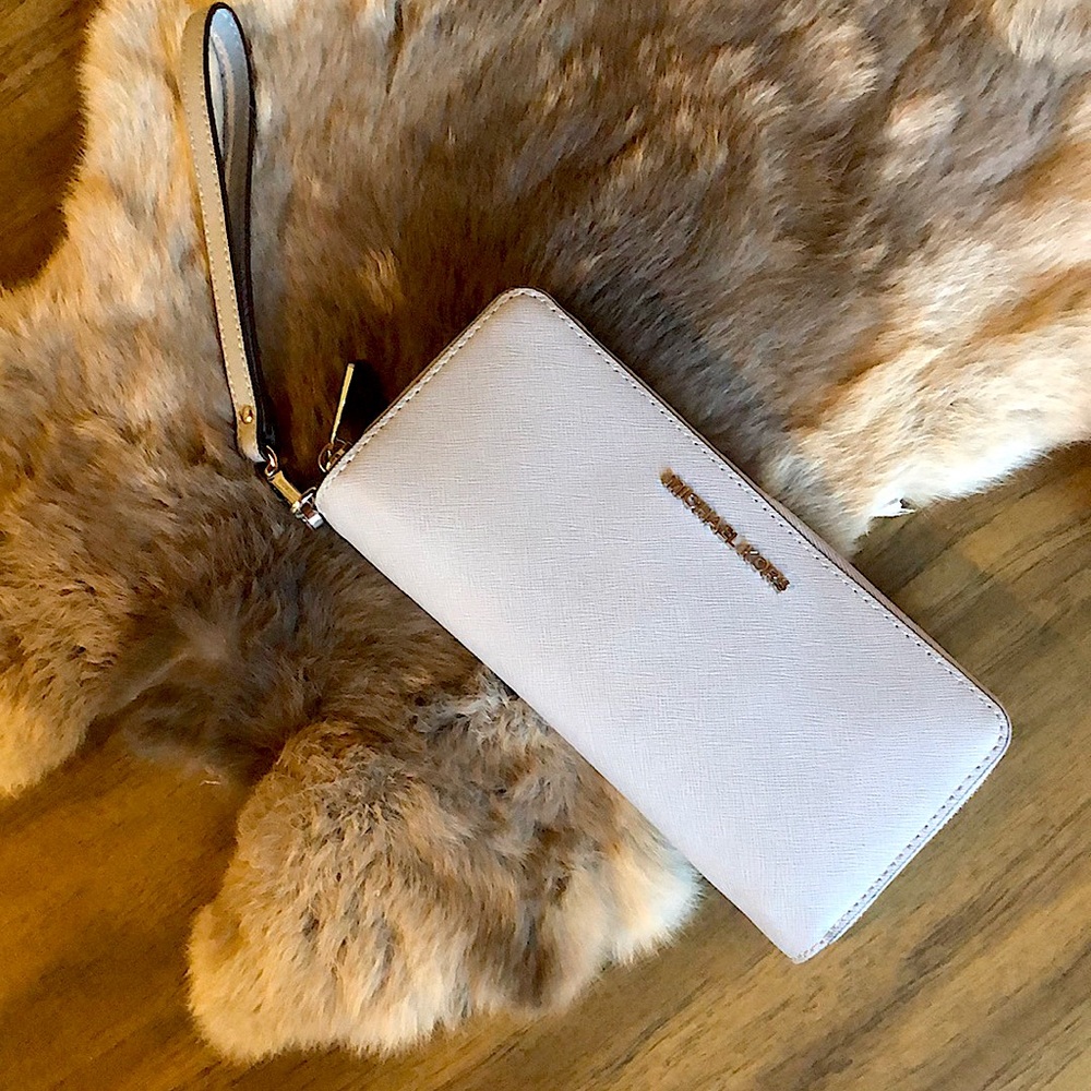 Michael Kors Wristlet